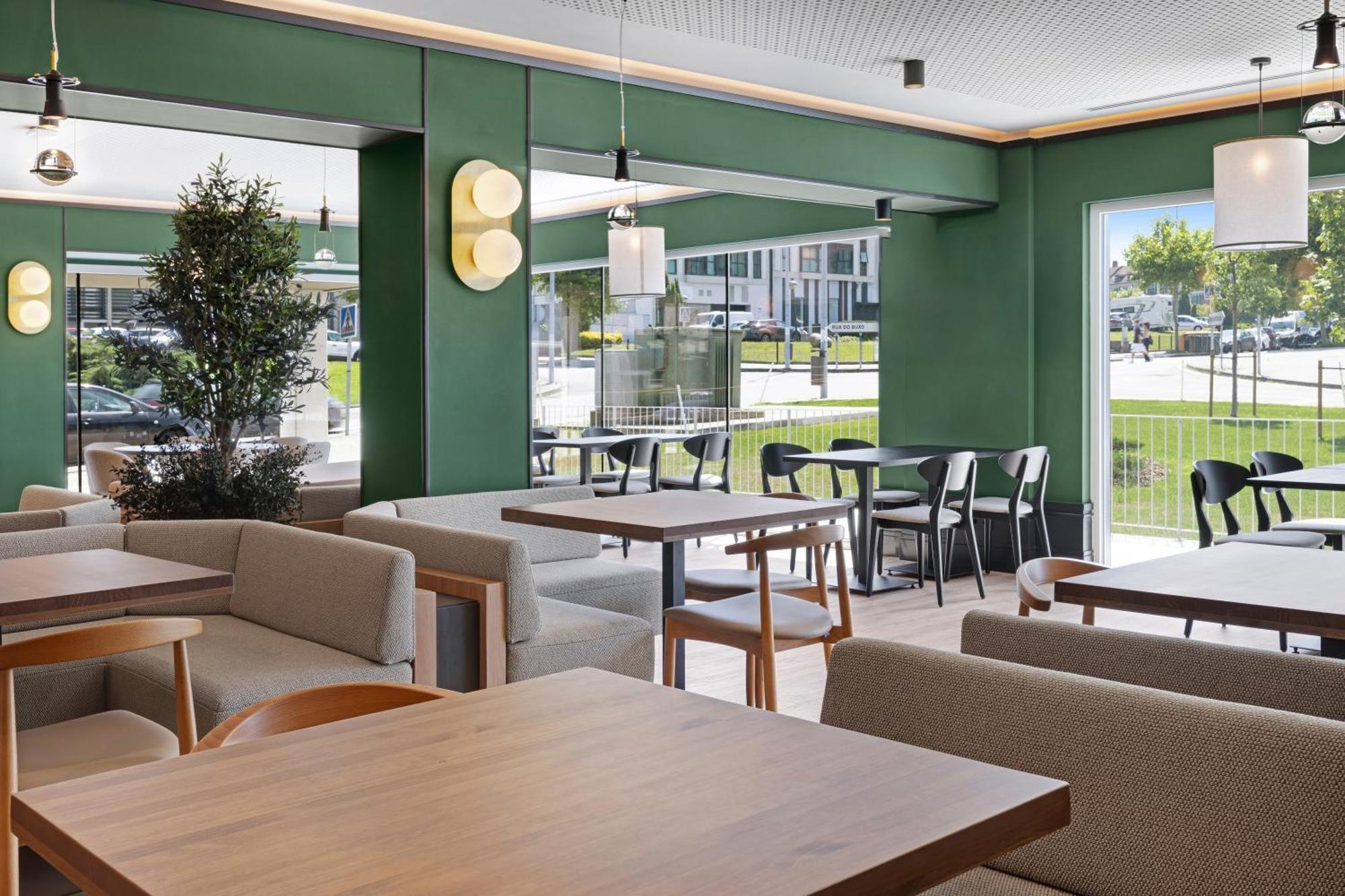 B&B Hotel Santiago มีญาดอยโร ภายนอก รูปภาพ