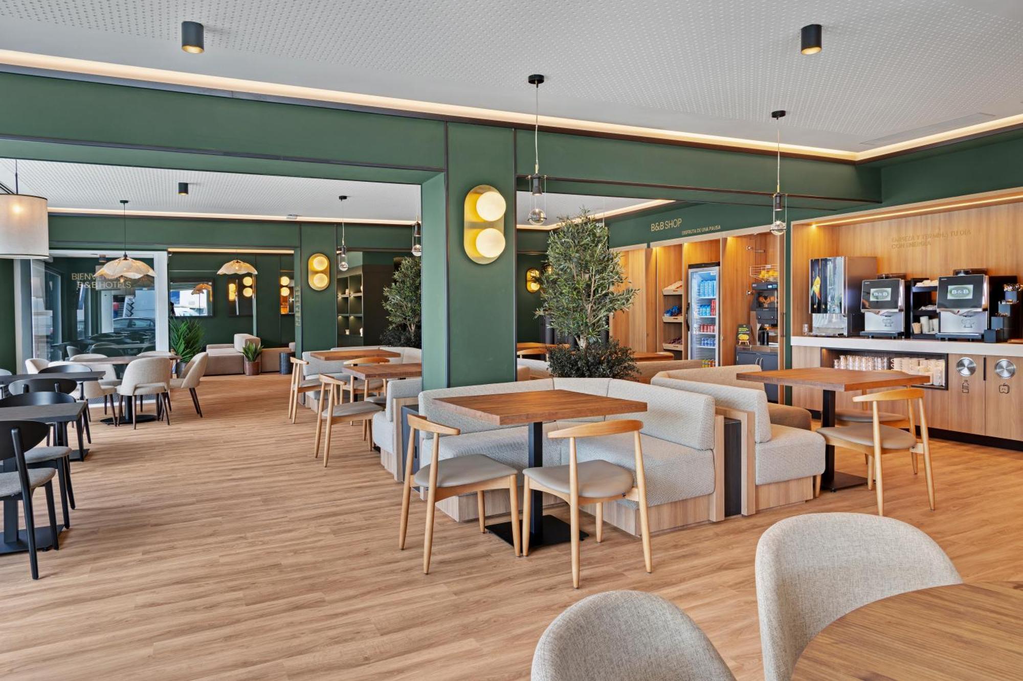 B&B Hotel Santiago มีญาดอยโร ภายนอก รูปภาพ